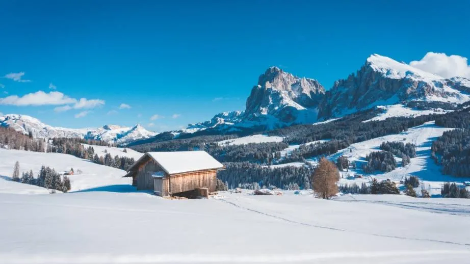 Narty w Dolomitach