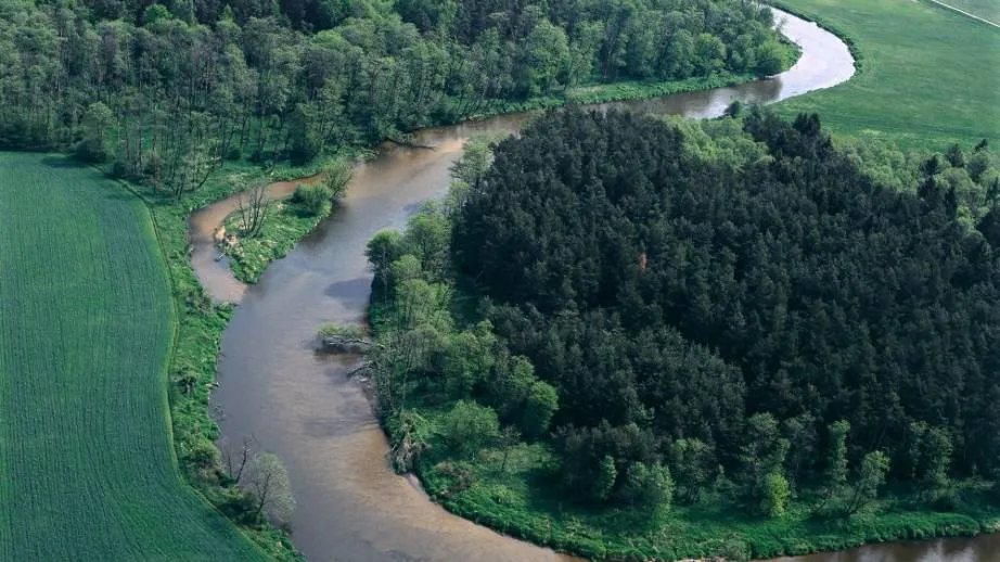 Nida w okolicach Toskanii, Krajobrazy Świętokrzyskich i Nadnidziańskich Parków Krajobrazowych / Źródło pk.kielce.pl