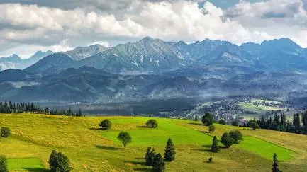 Zakopane budzi skrajne emocje: dla jednych ulubiona miejscówka na lato i zimę