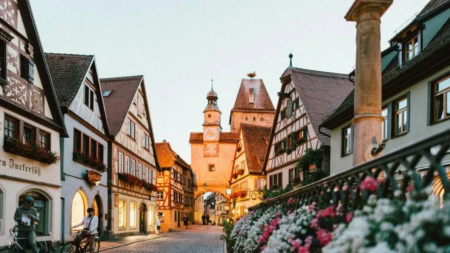 Rothenburg ob der Tauber, Niemcy / fot. Roman Kraft / Źródło: Unsplash